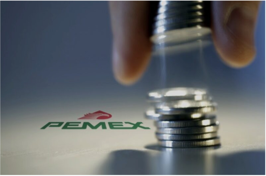 ¡Hasta el cuello! Deuda de Pemex equivale a la de 5 gigantes petroleros